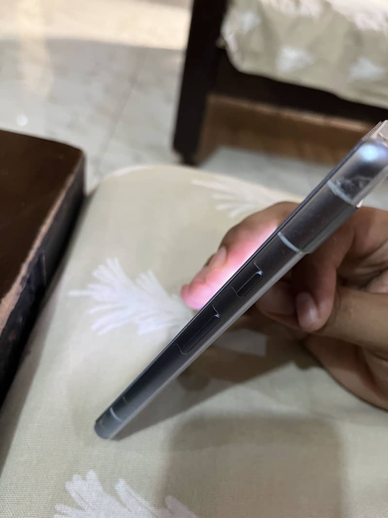 Google Pixel 7a 3