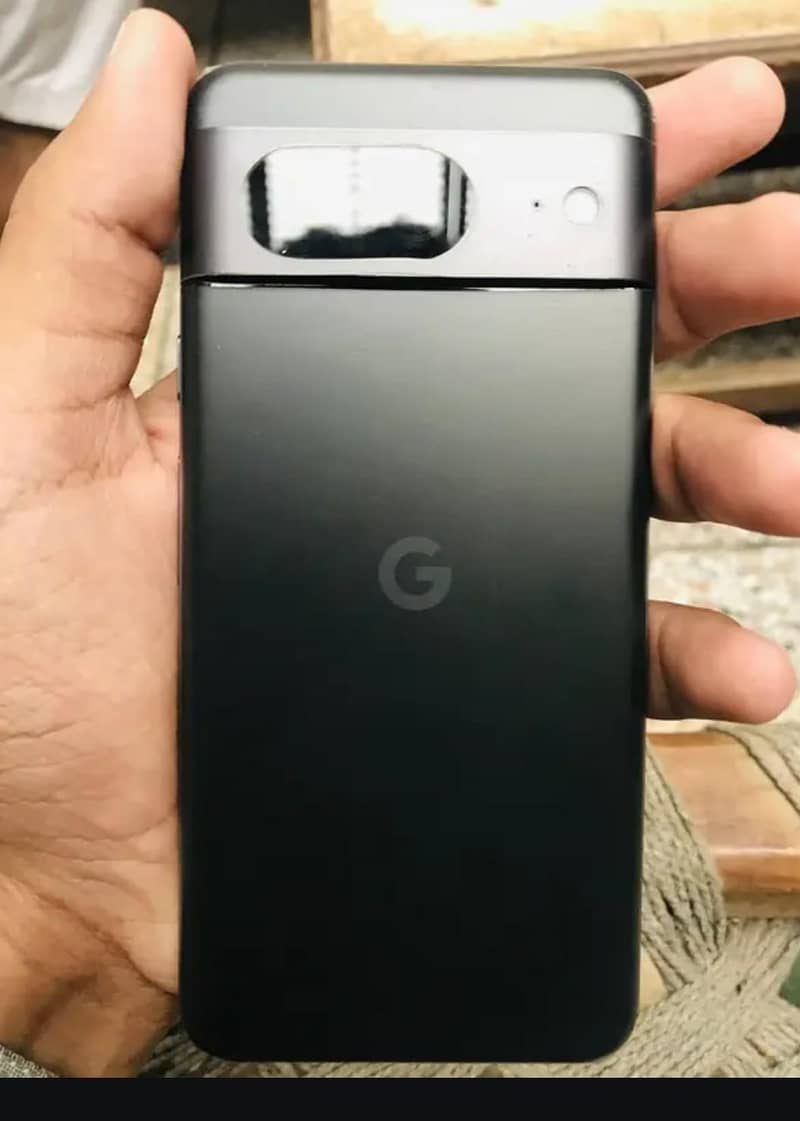 Google Pixel 8 1