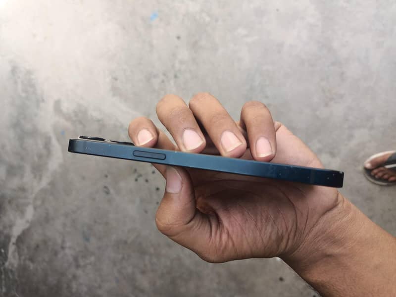 IPhone 13 non pta 2