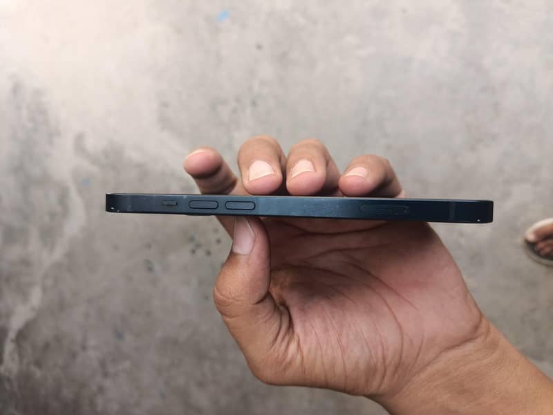 IPhone 13 non pta 5