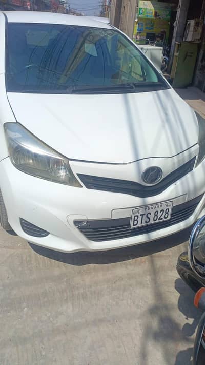 Toyota Vitz 2012