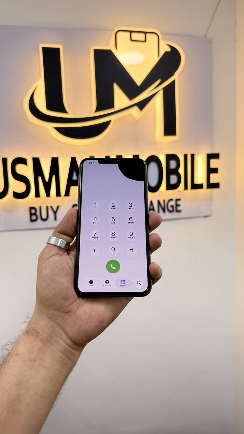 Apple iPhone 11 Pro Max 3