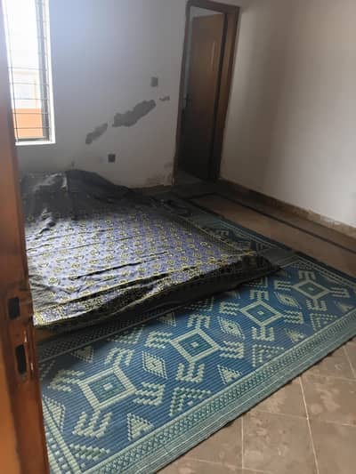 one room portion available h