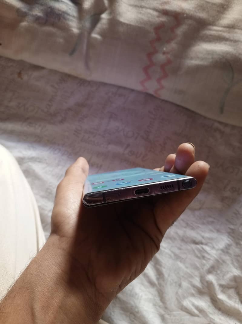 Samsung Mobile Note 10 Plus 4