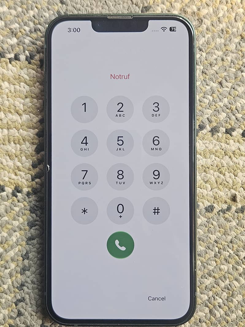 Apple iPhone 13 1