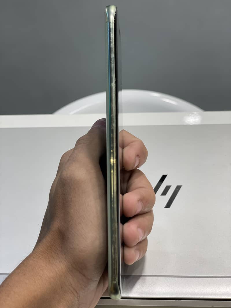 Tecno Spark 40 pro plus 3