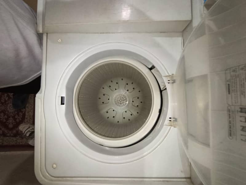 HAIER Washing machine 5