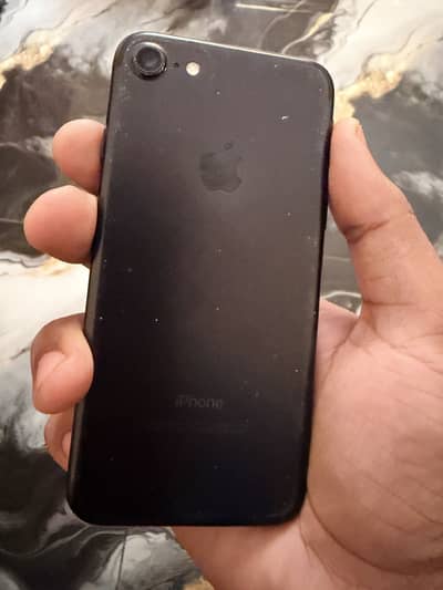 Apple iPhone 7