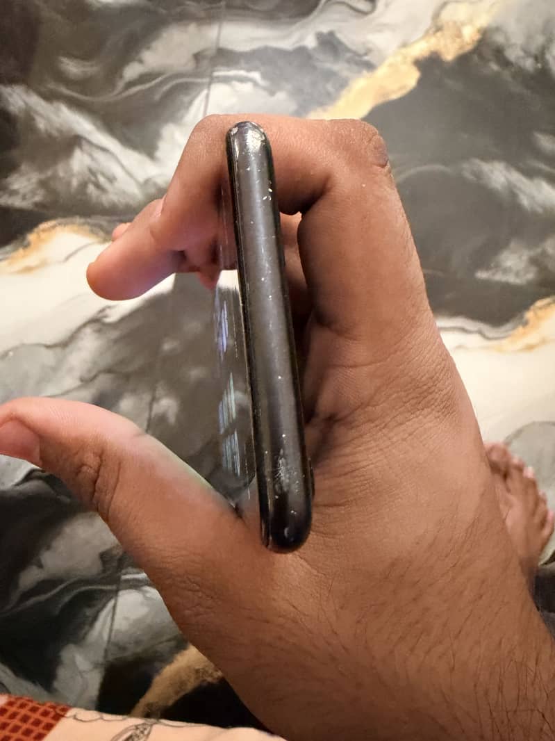 Apple iPhone 7 2