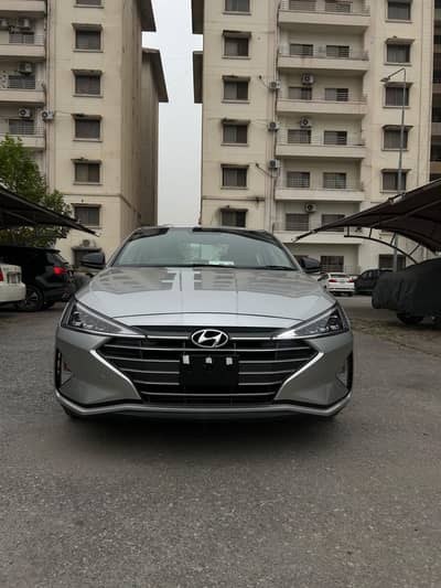 Hyundai Elantra SE 2026