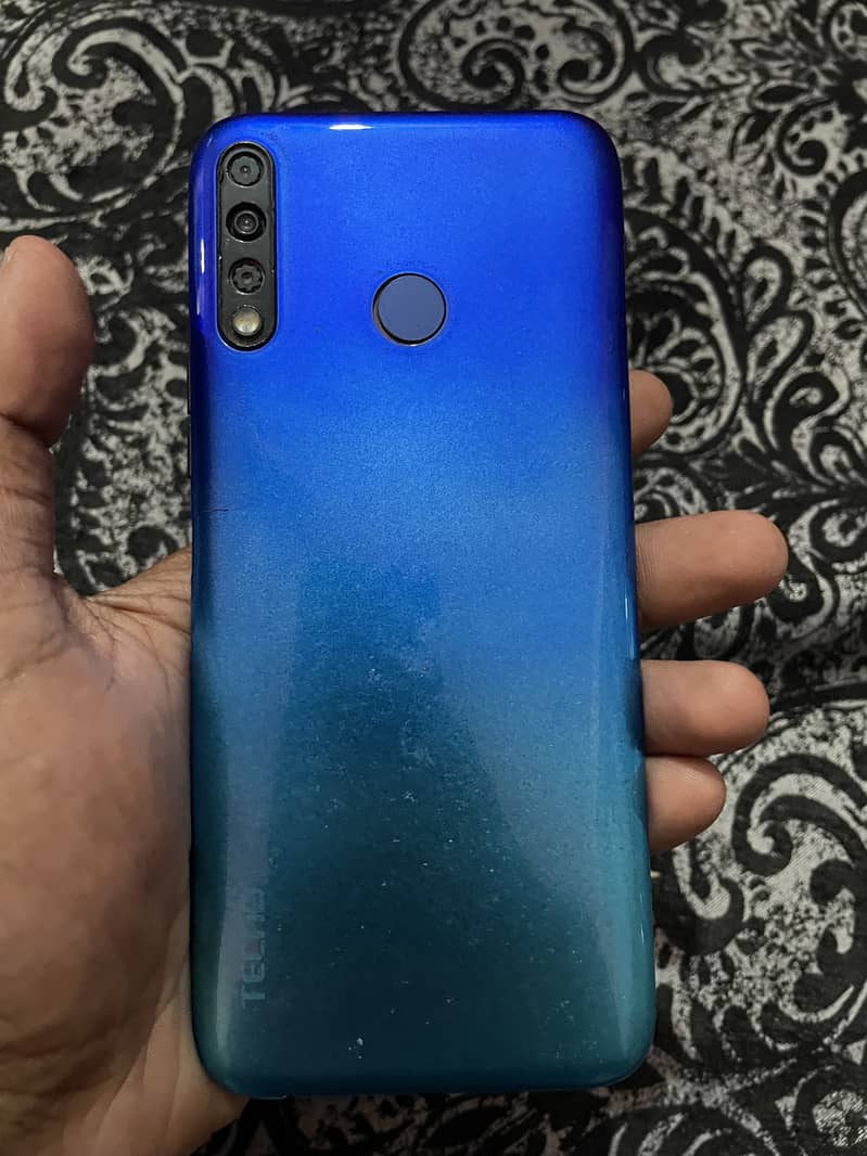 Tecno Spark 4 2