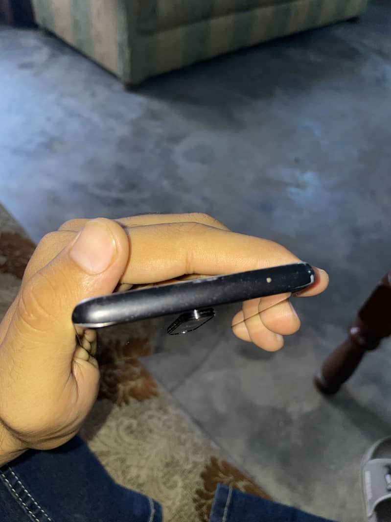 One Plus 8 5G 3