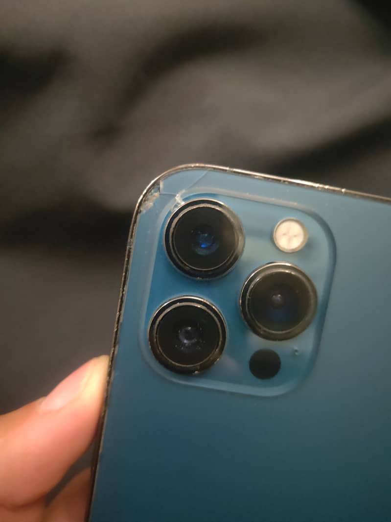Apple iPhone 12 Pro Max 1