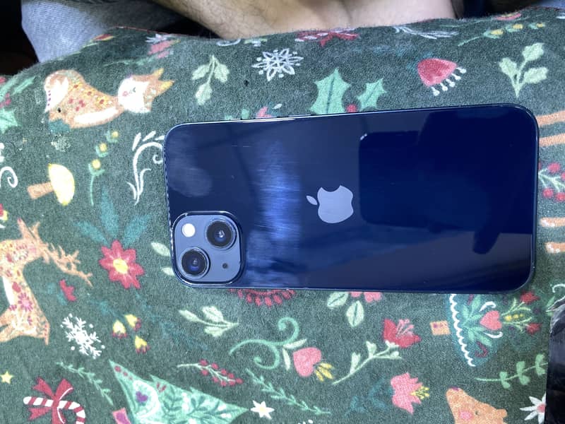 Apple iPhone 13 3