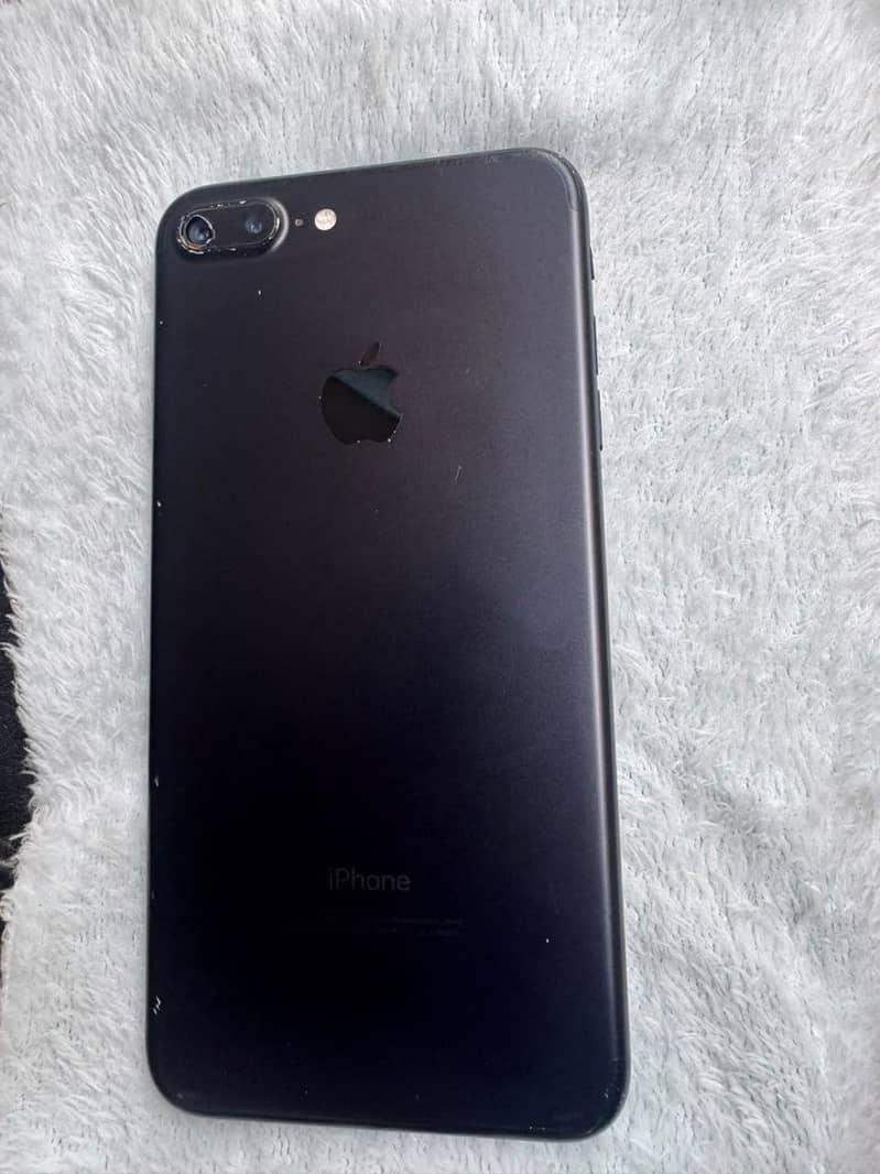Apple iPhone 7 Plus 2