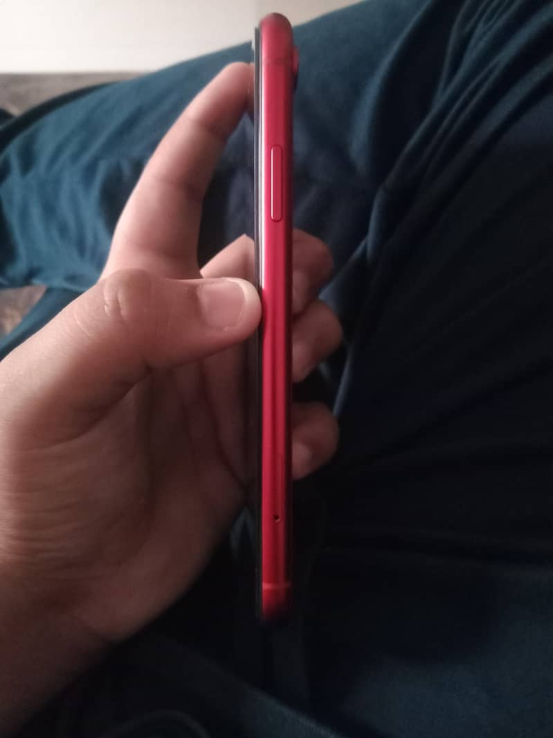 Apple iPhone XR 2