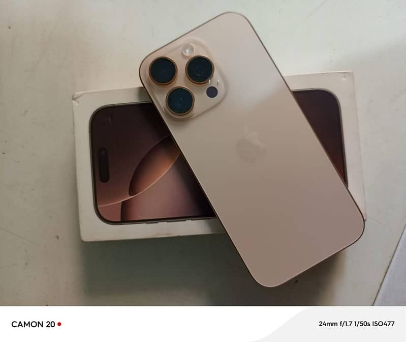 Apple iPhone 16 Pro 3