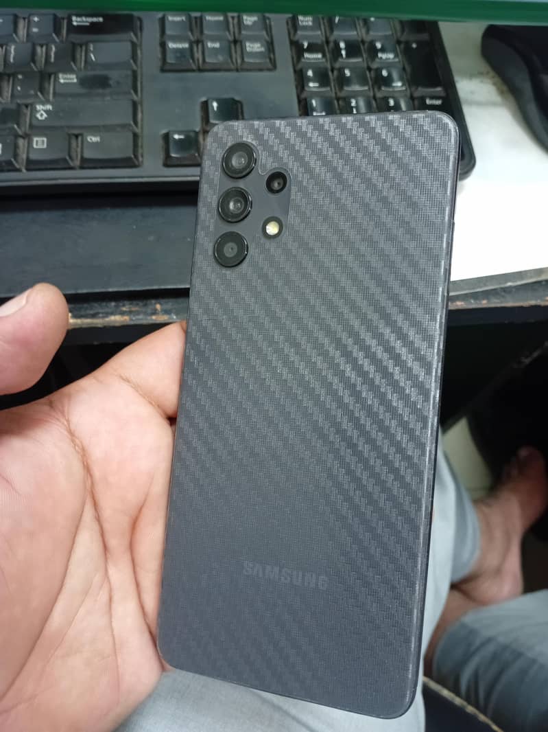 Samsung Mobile A32 1