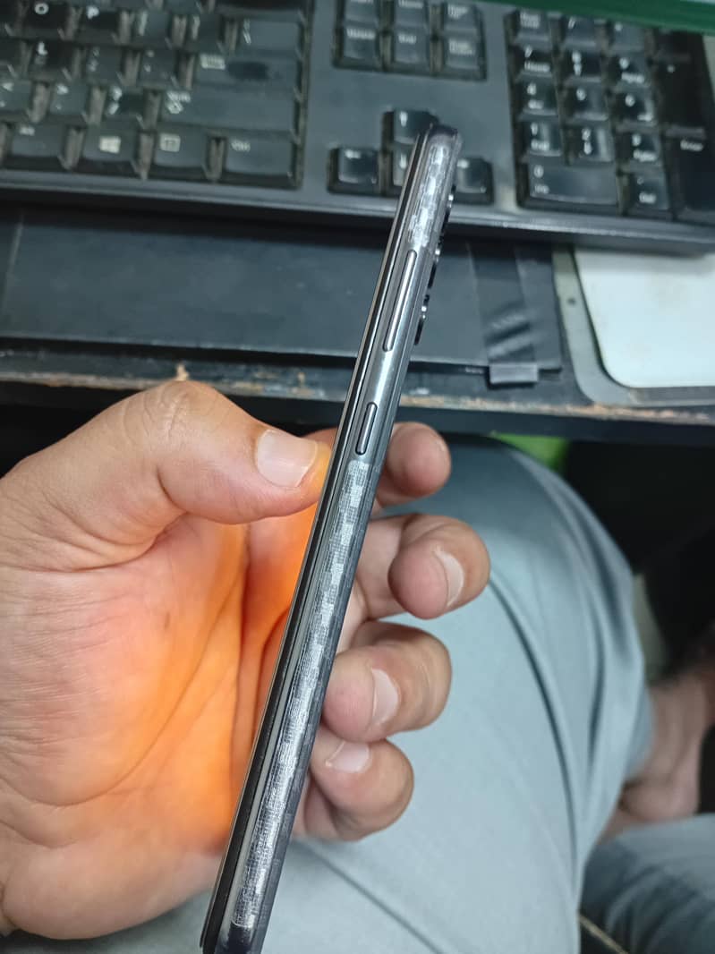 Samsung Mobile A32 3