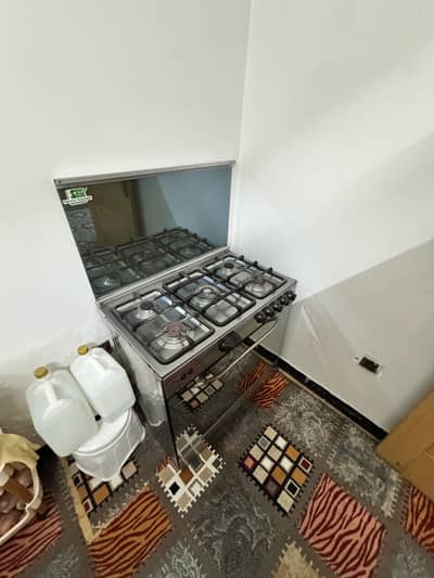 Cooking Range / Gas Stove for Sale 