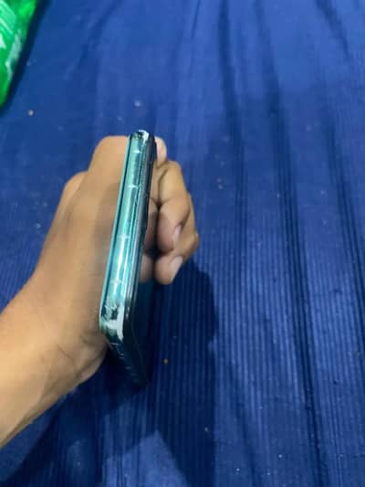Vivo Y17