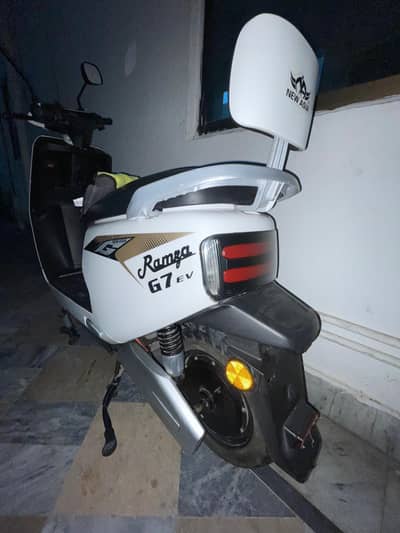 Good condition and good price 03054701027 Watsap Pa contact Kara