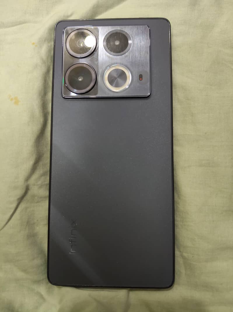 Infinix Note 40 3