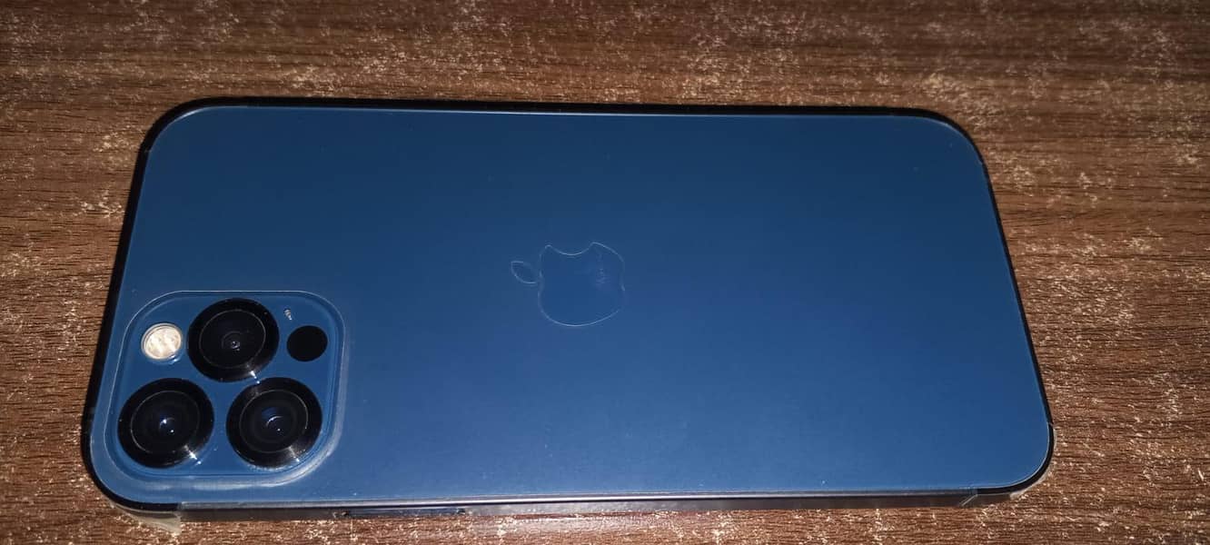 Apple iPhone 12 Pro 2