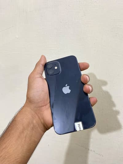 Apple iPhone 12
