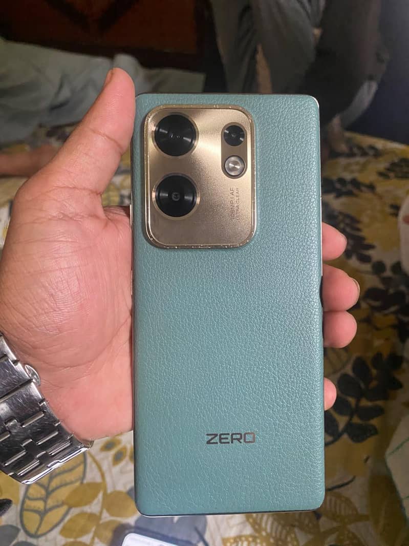 Infinix Zero 30 3