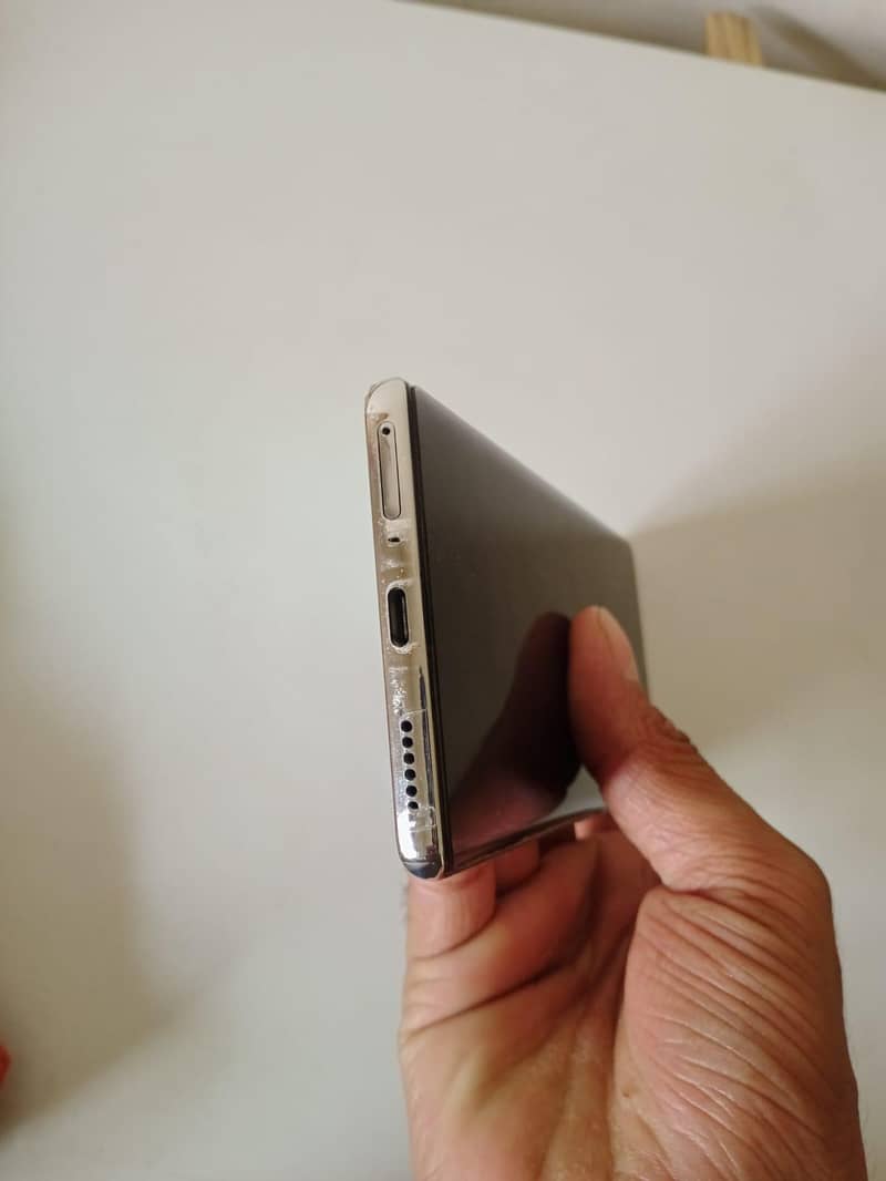 Tecno CAMON 40 Pro 2