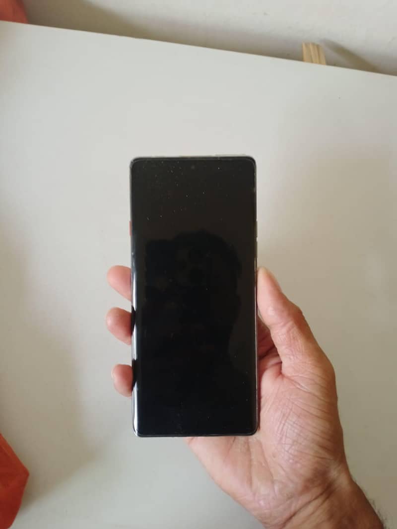 Tecno CAMON 40 Pro 5