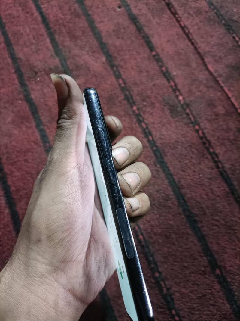Samsung S22 6