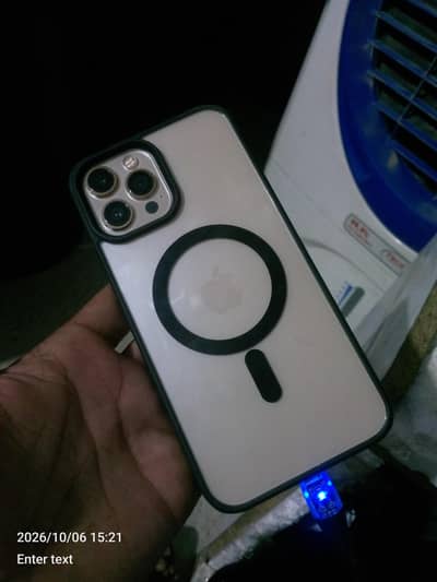 Apple iPhone 12 Pro Max 256 JV with Charger