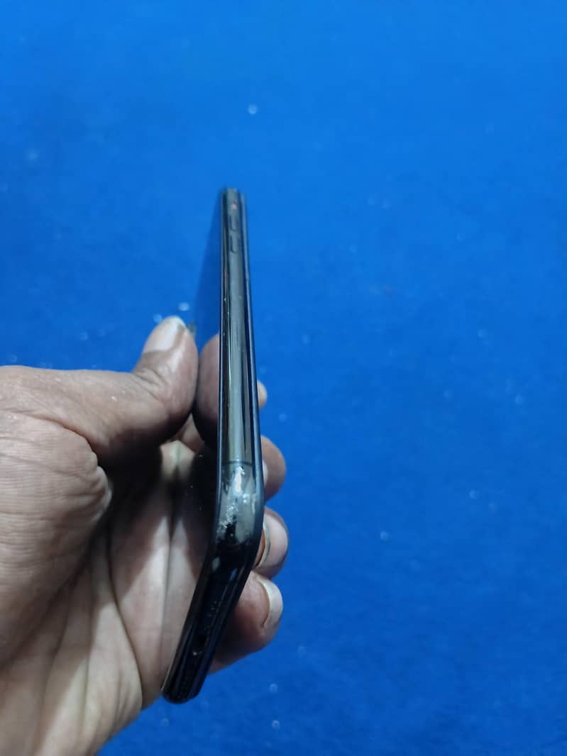 Apple iPhone XS 2