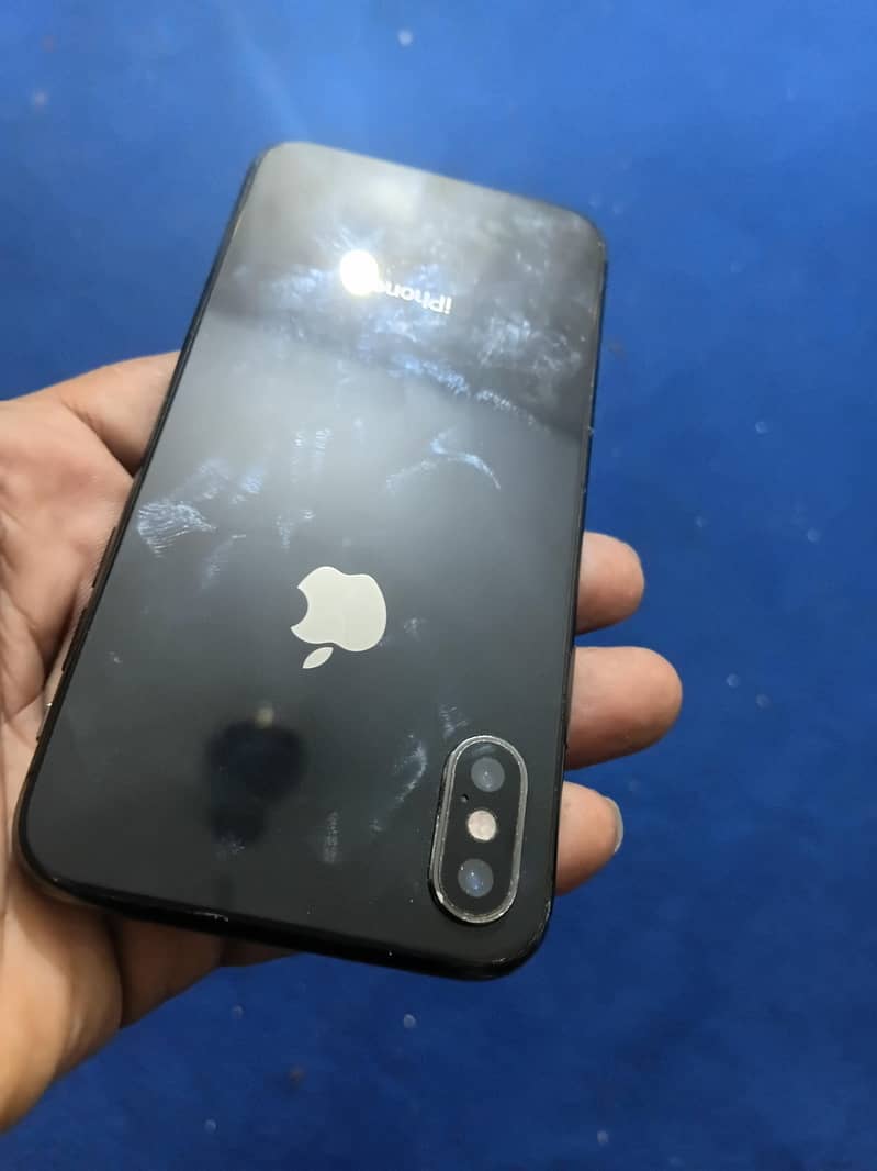 Apple iPhone XS 3
