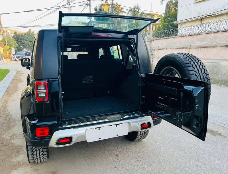 BAIC BJ40 2023 8