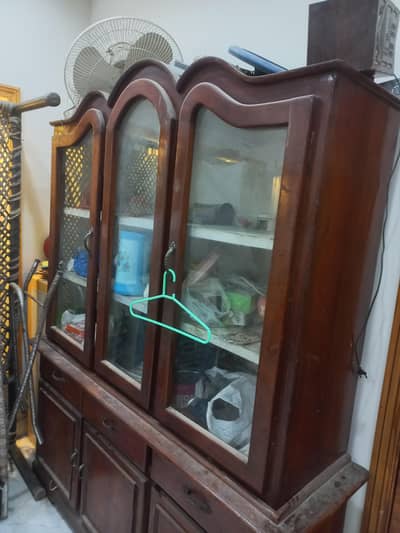 Showcase in wood for salw