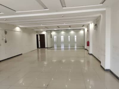 8 Marla 4th Floor available for rent in dha Phase 8 Broadway