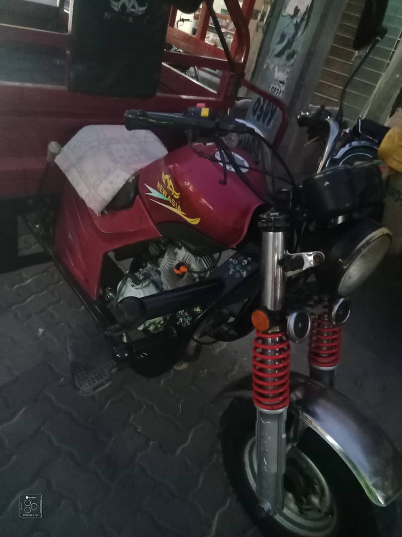 Loader Rickshaw 0