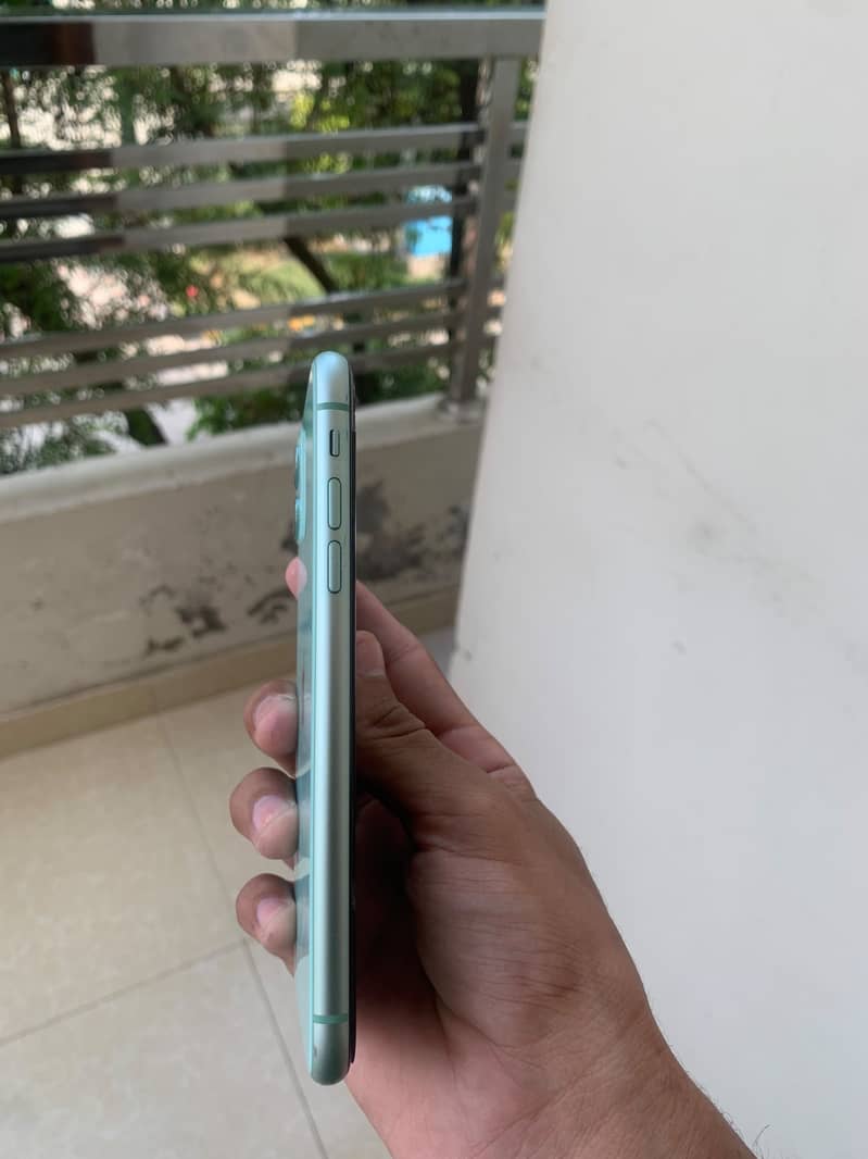 Apple iPhone 11 1