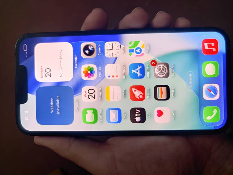 Apple iPhone 13 1