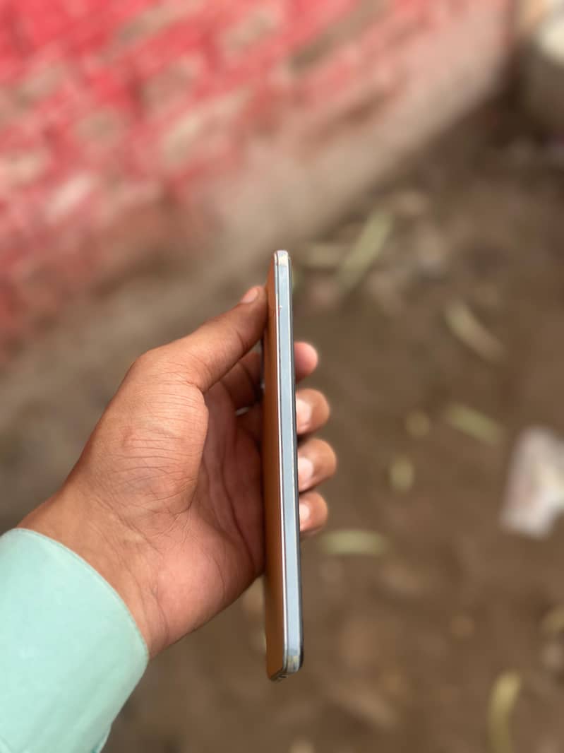 Vivo V23e 6