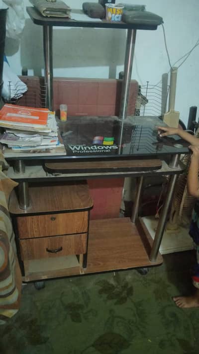 computer troli he use me he saf he