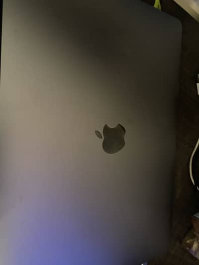 Apple MacBook Pro Core i7 2019 - 16GB RAM - 1TB