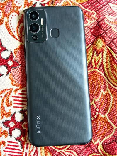 Infinix Hot 12 Play