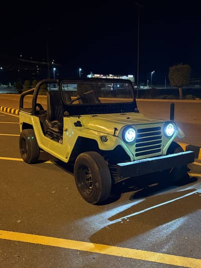 Ton Jeep