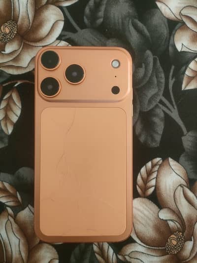 Apple iPhone XR CONVERT 17pro BACK BREk