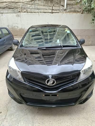 Toyota Vitz 2013