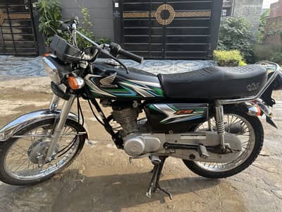 CG 125 bike home used